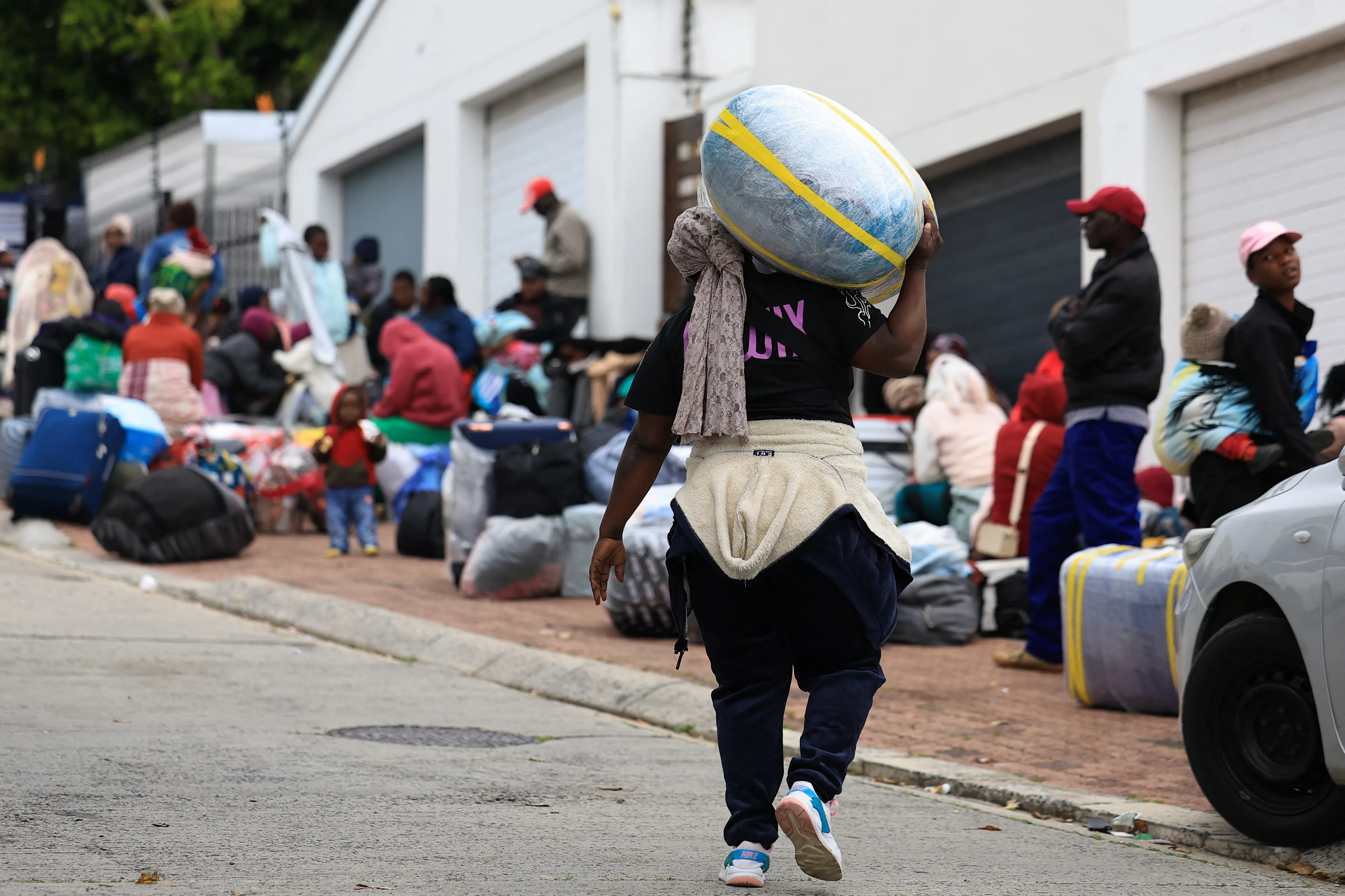 Thousands seek way out as South Africa braces for anti-immigrant protests |  Reuters