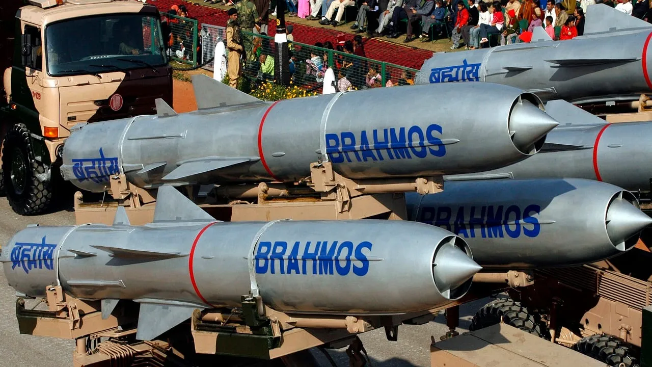 BrahMos missile exports in focus as Vietnam's To Lam visits India, defence  deal talks likely: Report