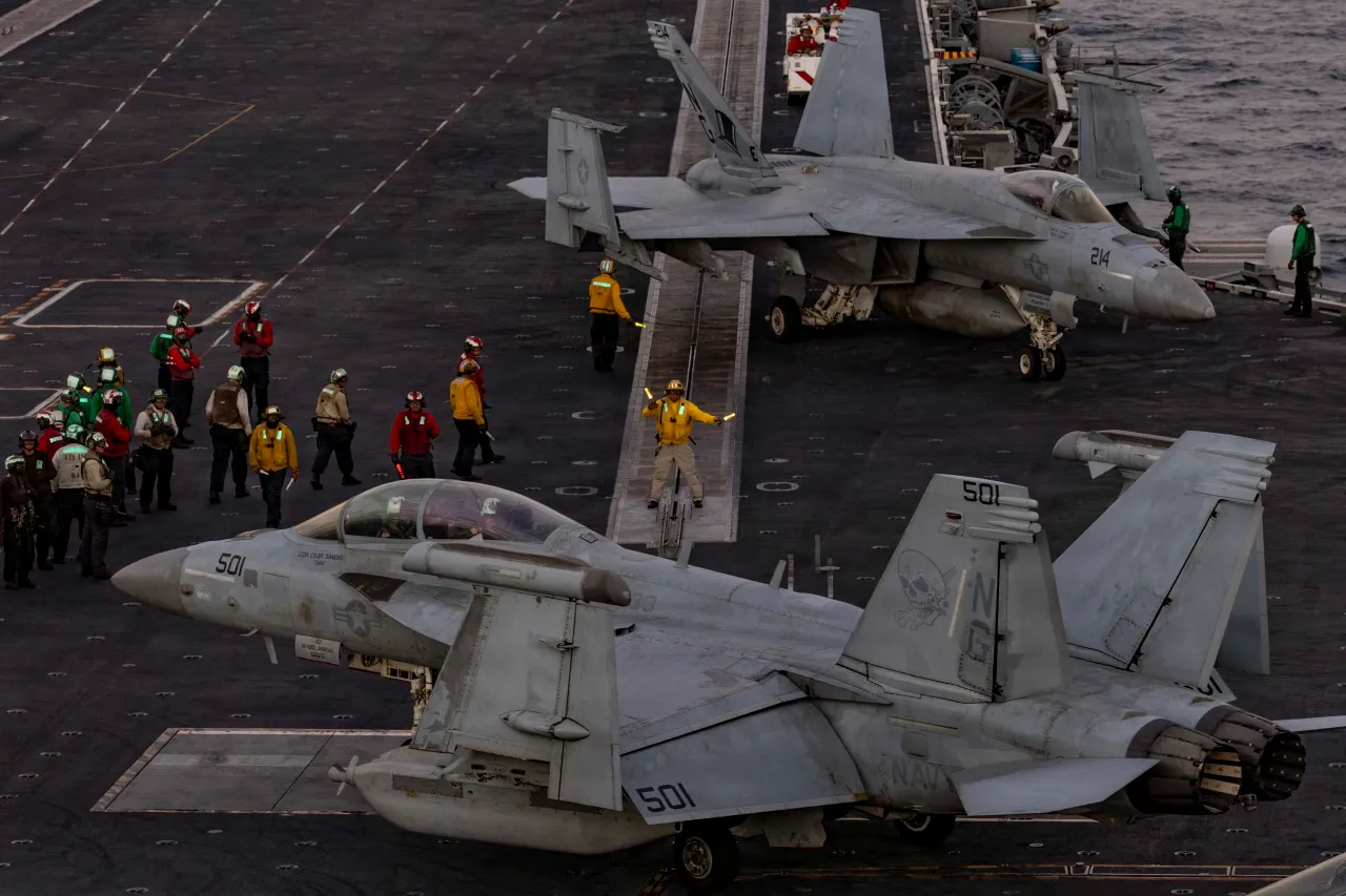 U.S. Gathers the Most Air Power in the Mideast Since the 2003 Iraq Invasion  - WSJ
