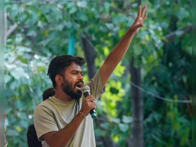Apprehending police action, Abhijeet Dipke urges supporters to throng Jantar  Mantar; says Wangchuk's fast on - The Economic Times