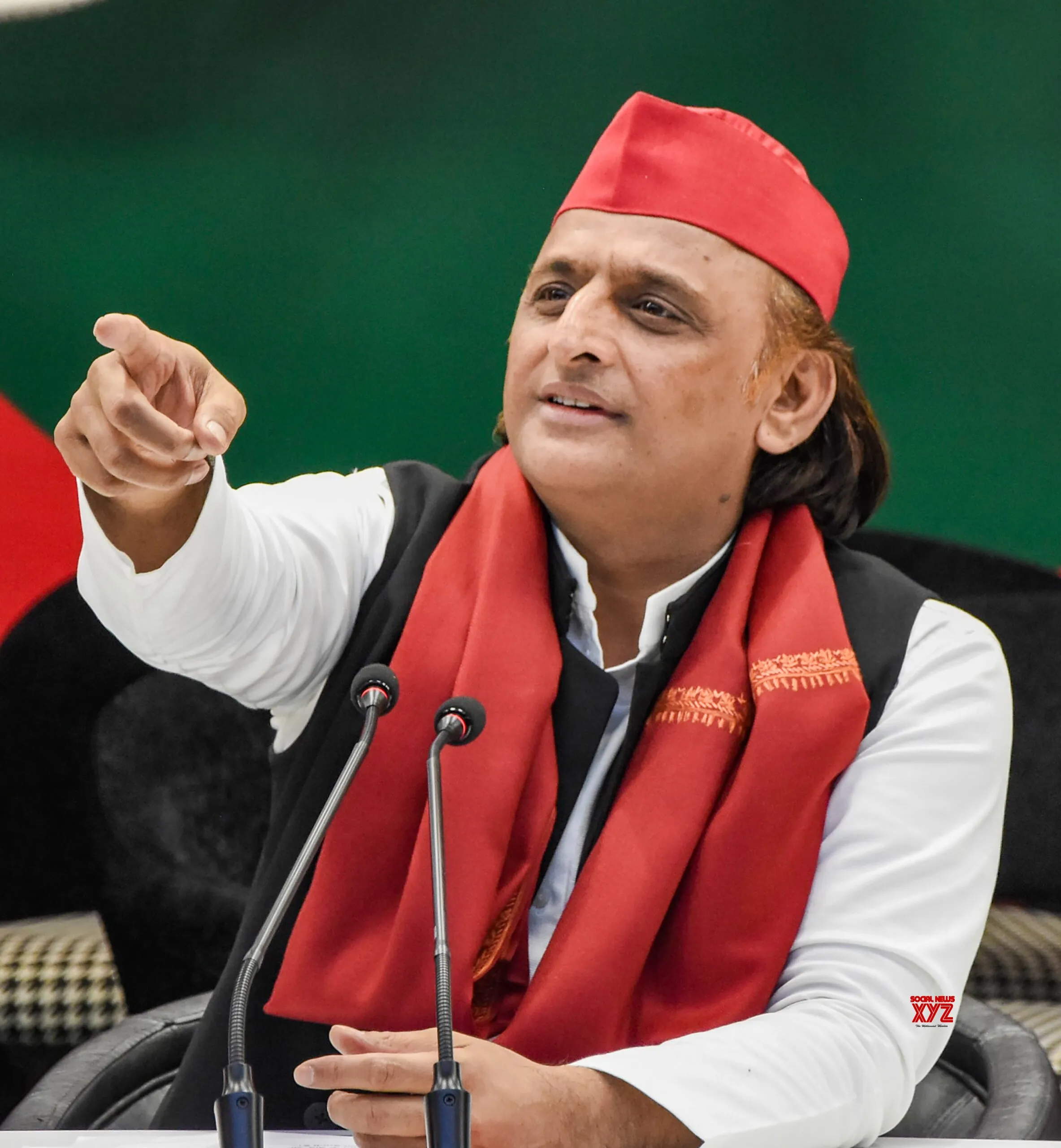 Lucknow: Akhilesh Yadav Addresses Press Conference #Gallery - Social News  XYZ