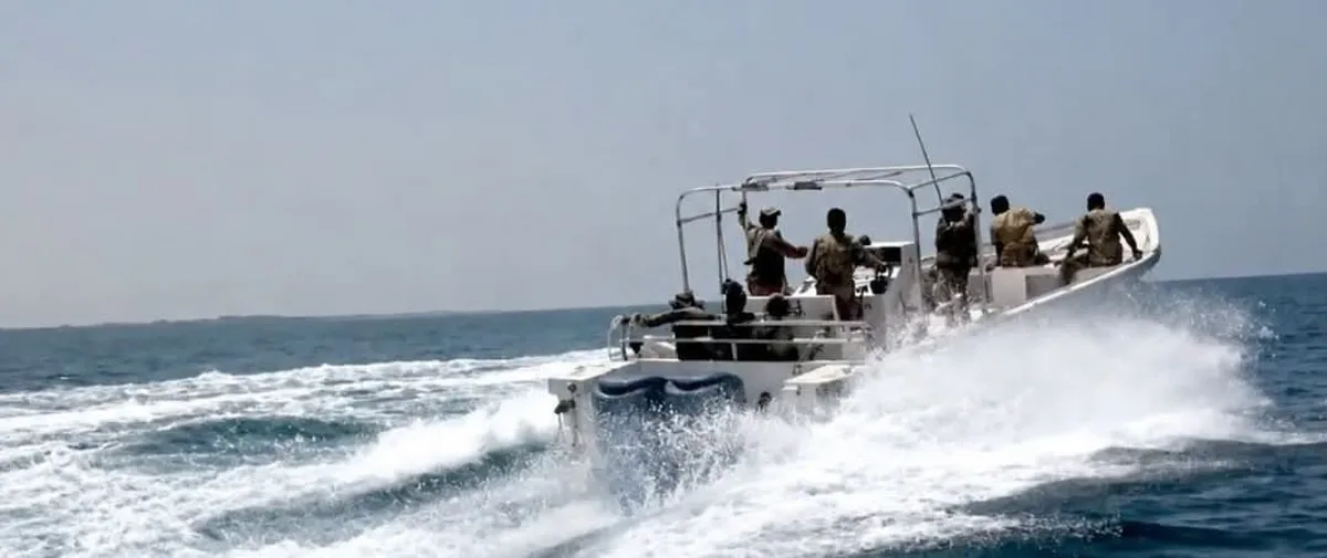 Yemeni Coast Guard & Navy Rescue Crew of Ship in Red Sea | Almahriah Net