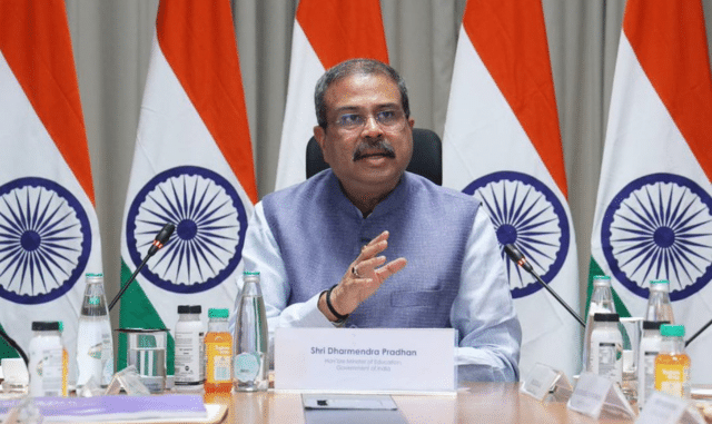 Dharmendra Pradhan Confirms Computer‑Based NEET from 2027 - Pragativadi ...