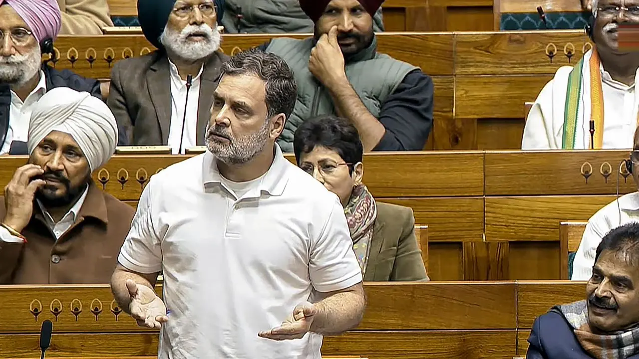 Supreme Court Stays Rahul Gandhi Defamation Trial