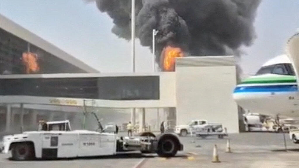 Riyadh Under Fire: The Houthi Airport Attacks Explained